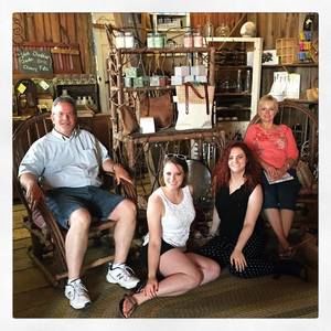 Meet your Posher, Megan